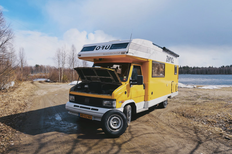 kapotte camper